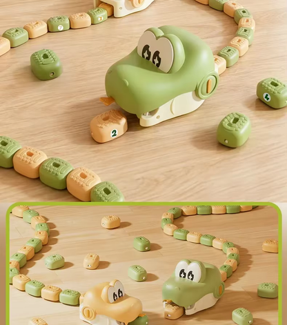 SnapBite two-player magnetic snake showdown